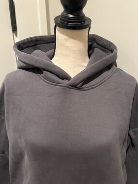 Classic Women’s Hooded Pullover Sweater - Charcoal